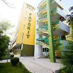 Favorit Hotel 3*