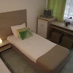 Favorit Hotel