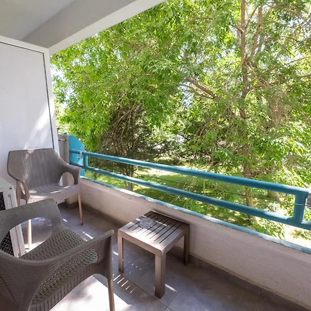 Ξενοδοχείο Favorit