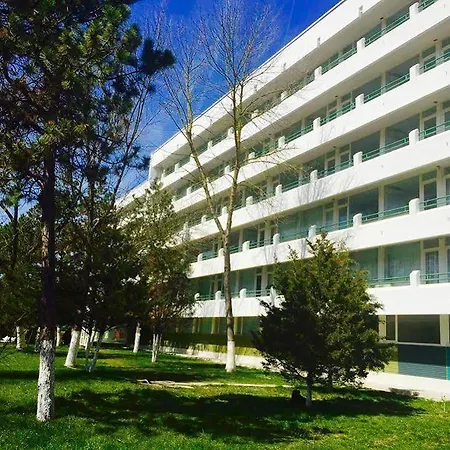 Ξενοδοχείο Favorit 3*