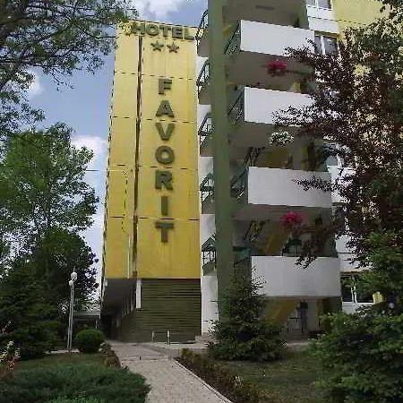 Hotel Favorit